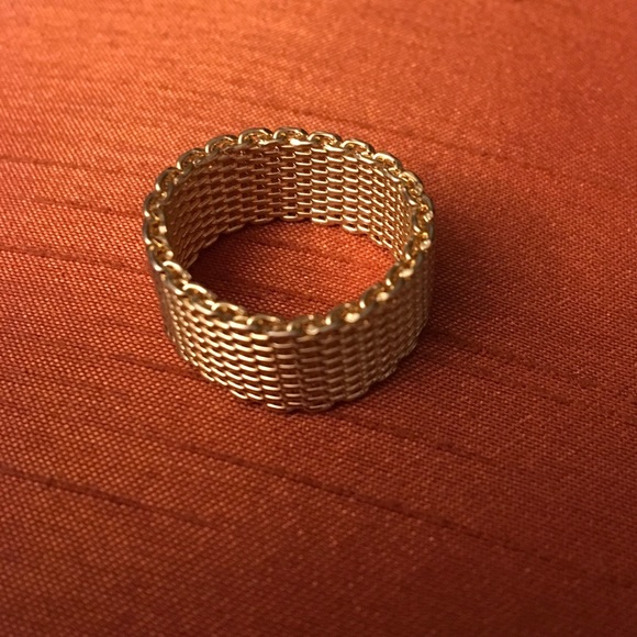 Gold Color Ring - Picture 4 of 6